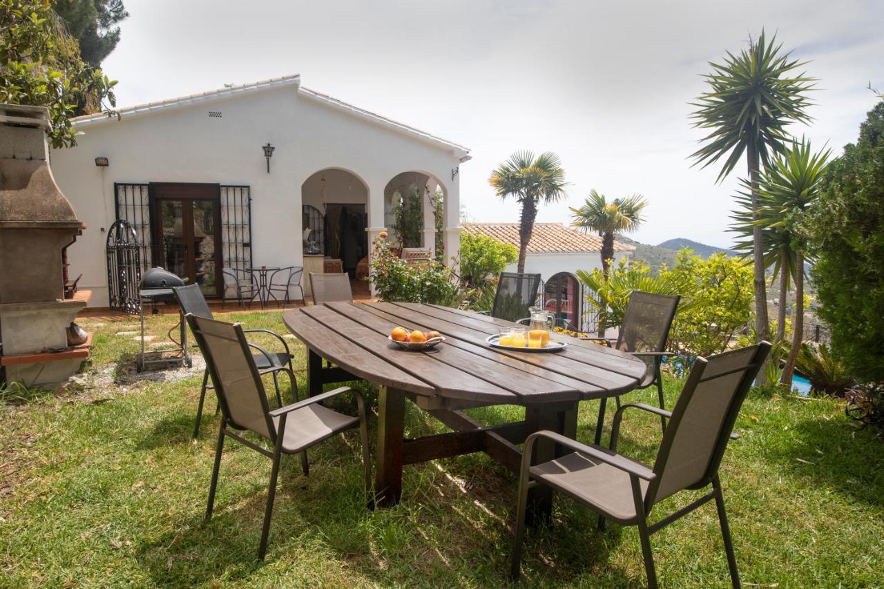 Villa Andalucia Competa Exterior photo